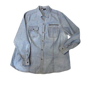Jones New York light blue light weight chambray denim pocket/zip pocket shirt XL
